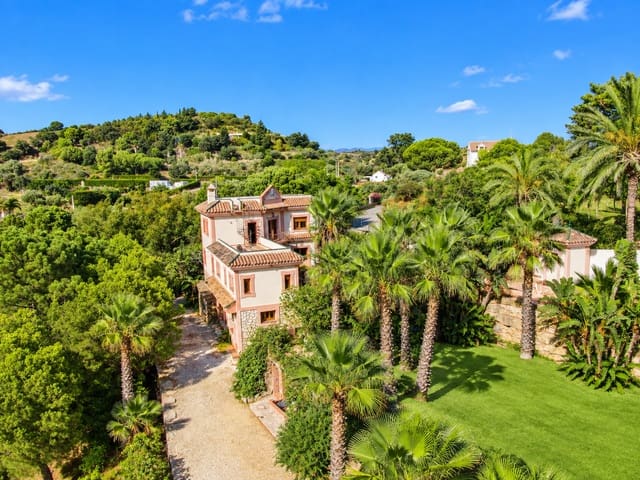 4 sypialnia Finka/Dom wiejski na sprzedaż w Estepona z garażem - 1 400 000 € (Ref: 10076777)