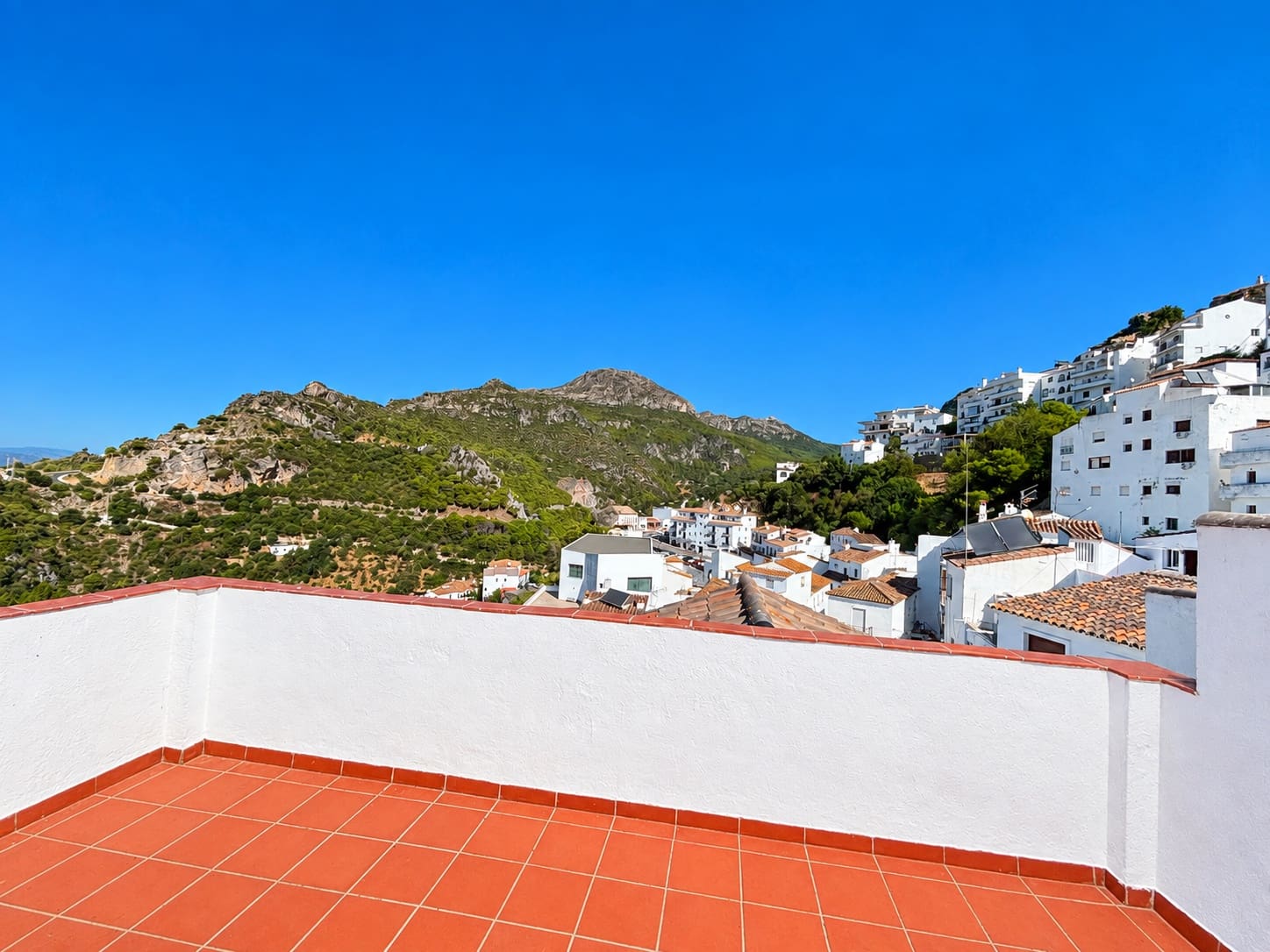 5 bedroom Villa for sale in Casares - € 875,000 (Ref: 10172112)