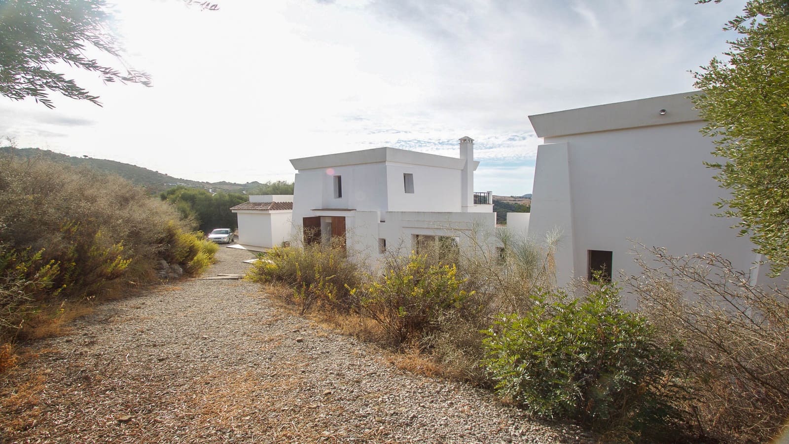 7 soveværelse Finca/Landehus til salg i Gaucin med swimmingpool garage - € 3.300.000 (Ref: 2766183)