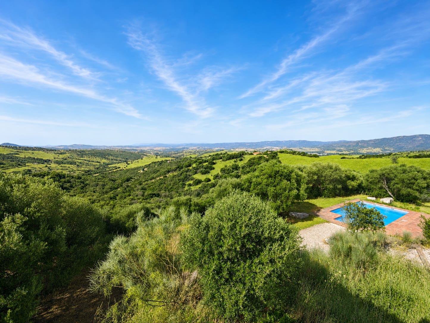 7 sypialnia Finka/Dom wiejski na sprzedaż w Gaucin z basenem garażem - 3 300 000 € (Ref: 2766183)
