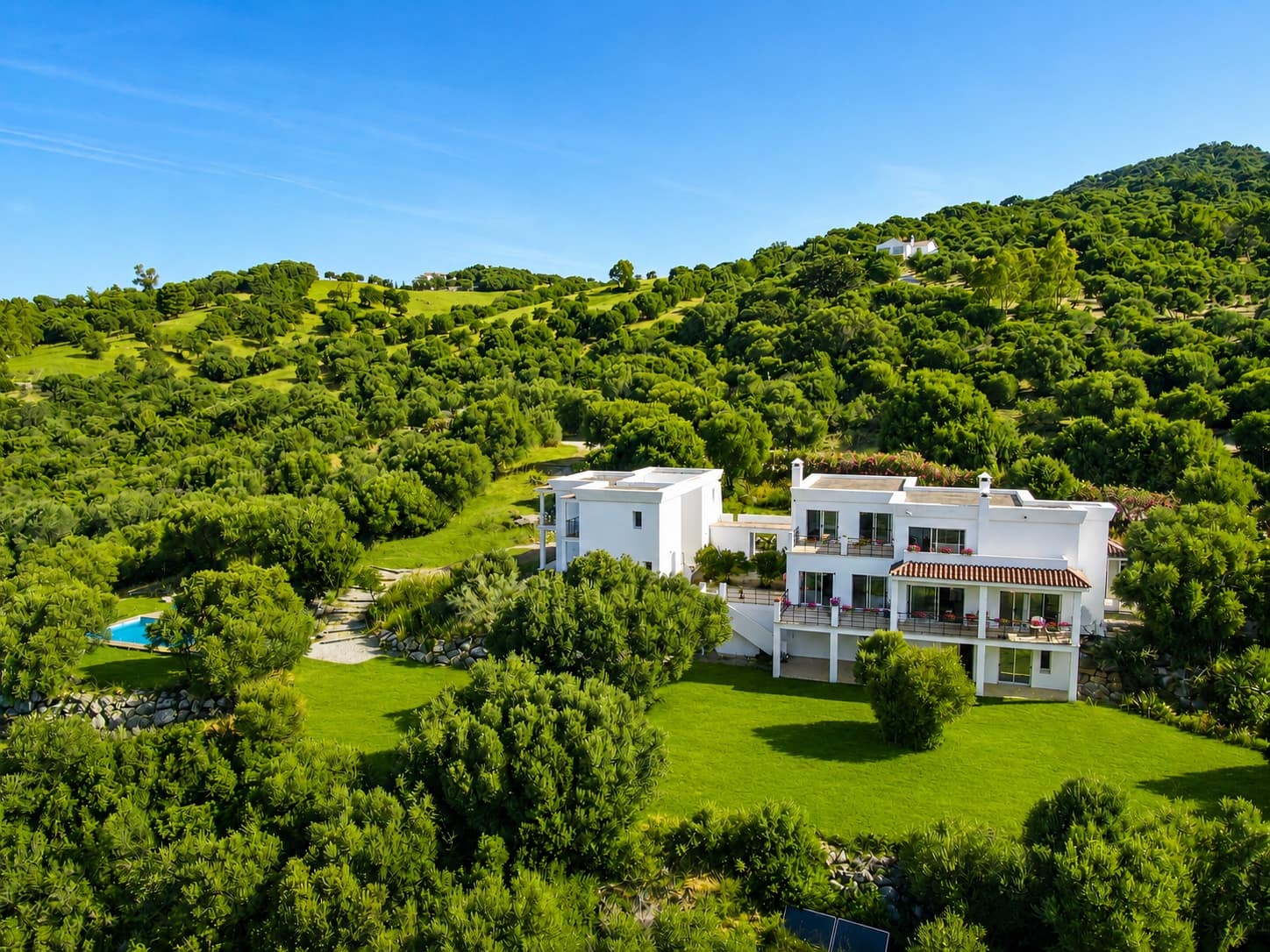 7 sypialnia Finka/Dom wiejski na sprzedaż w Gaucin z basenem garażem - 3 300 000 € (Ref: 2766183)