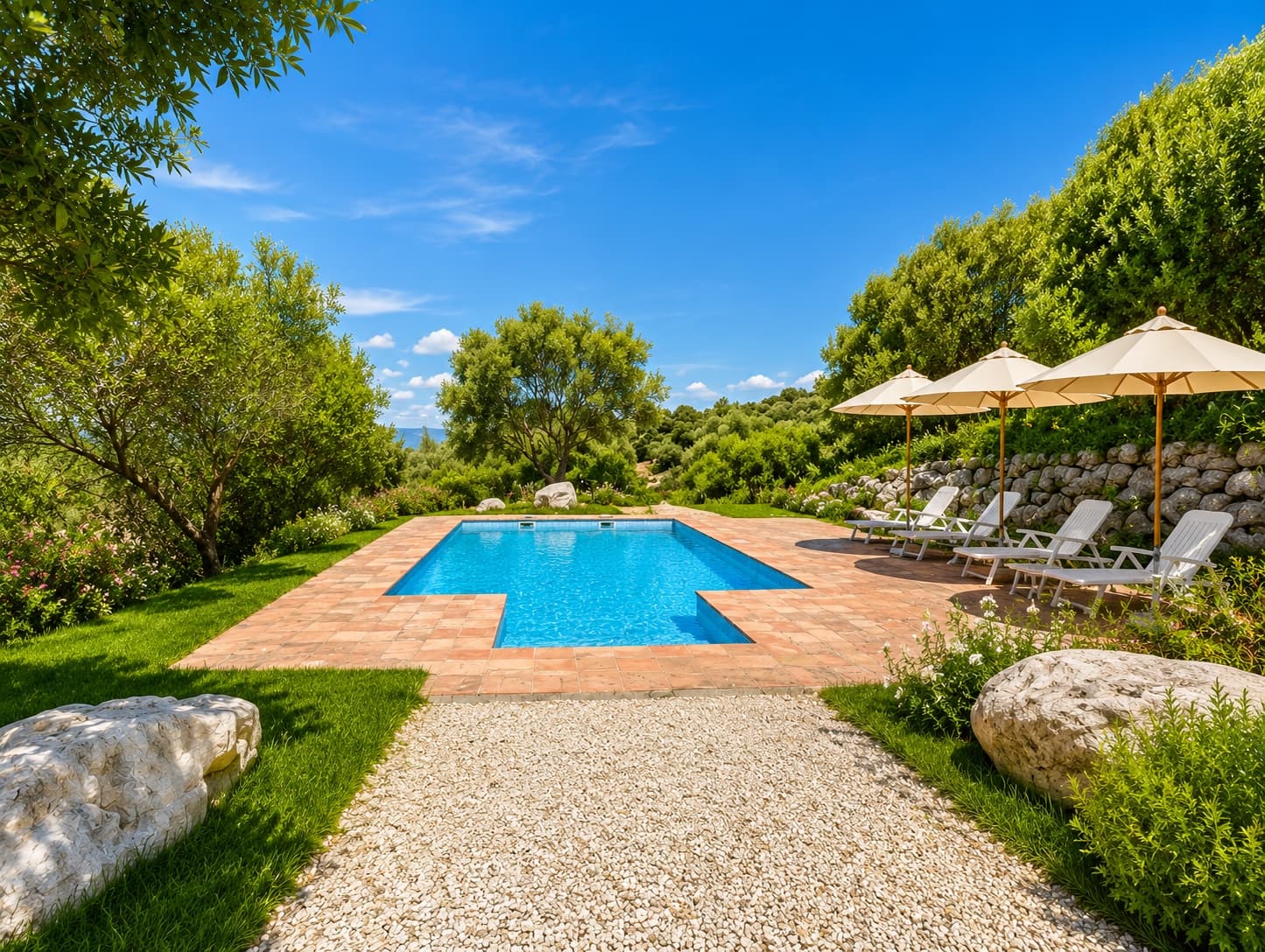 7 sypialnia Finka/Dom wiejski na sprzedaż w Gaucin z basenem garażem - 3 300 000 € (Ref: 2766183)