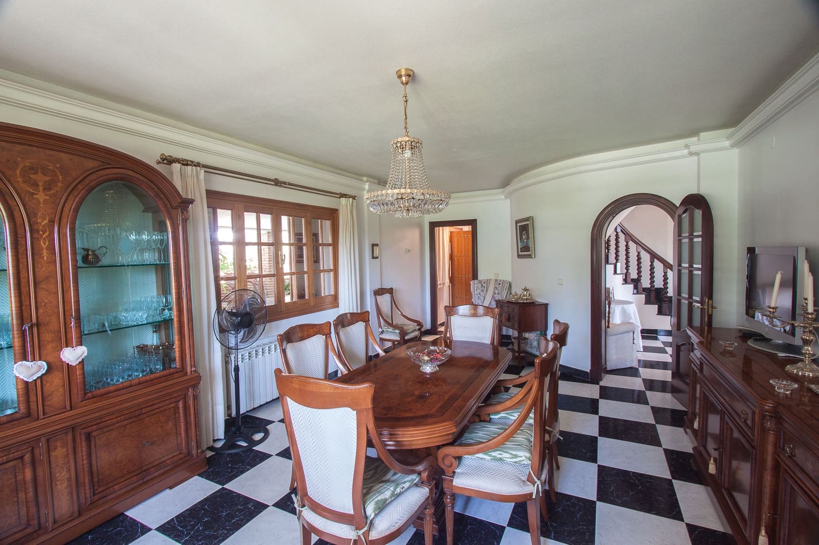 4 bedroom Villa for sale in Manilva with pool garage - € 795,000 (Ref: 6221583)