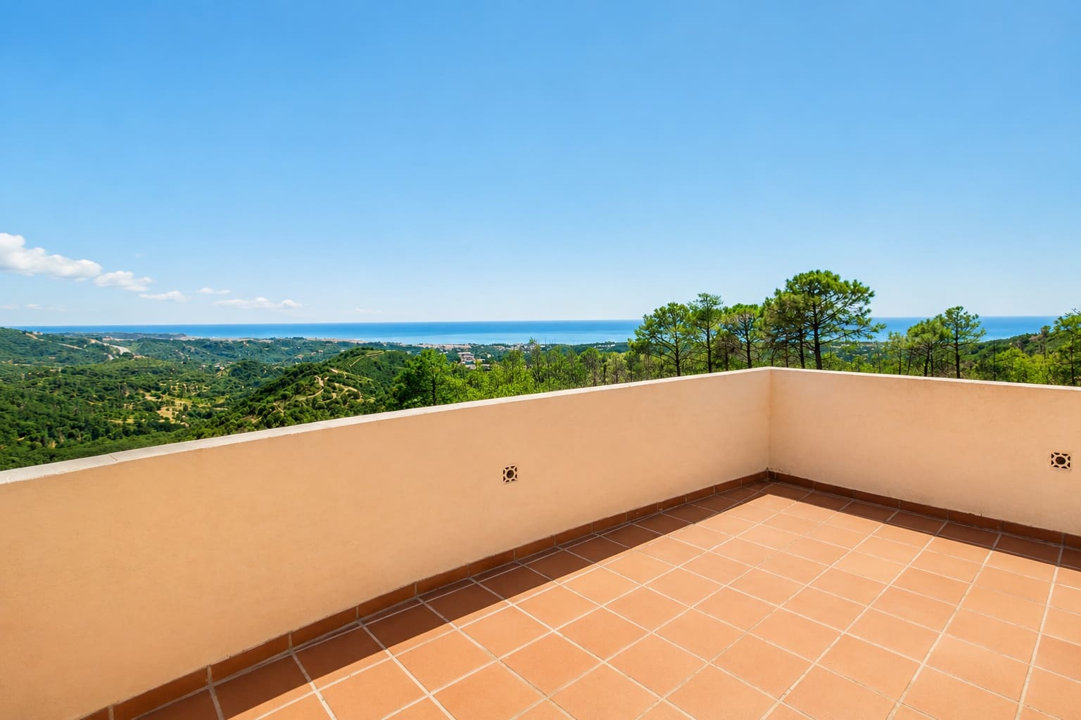 7 slaapkamer Finca/Landhuis te koop in Estepona met zwembad garage - € 2.100.000 (Ref: 6958721)