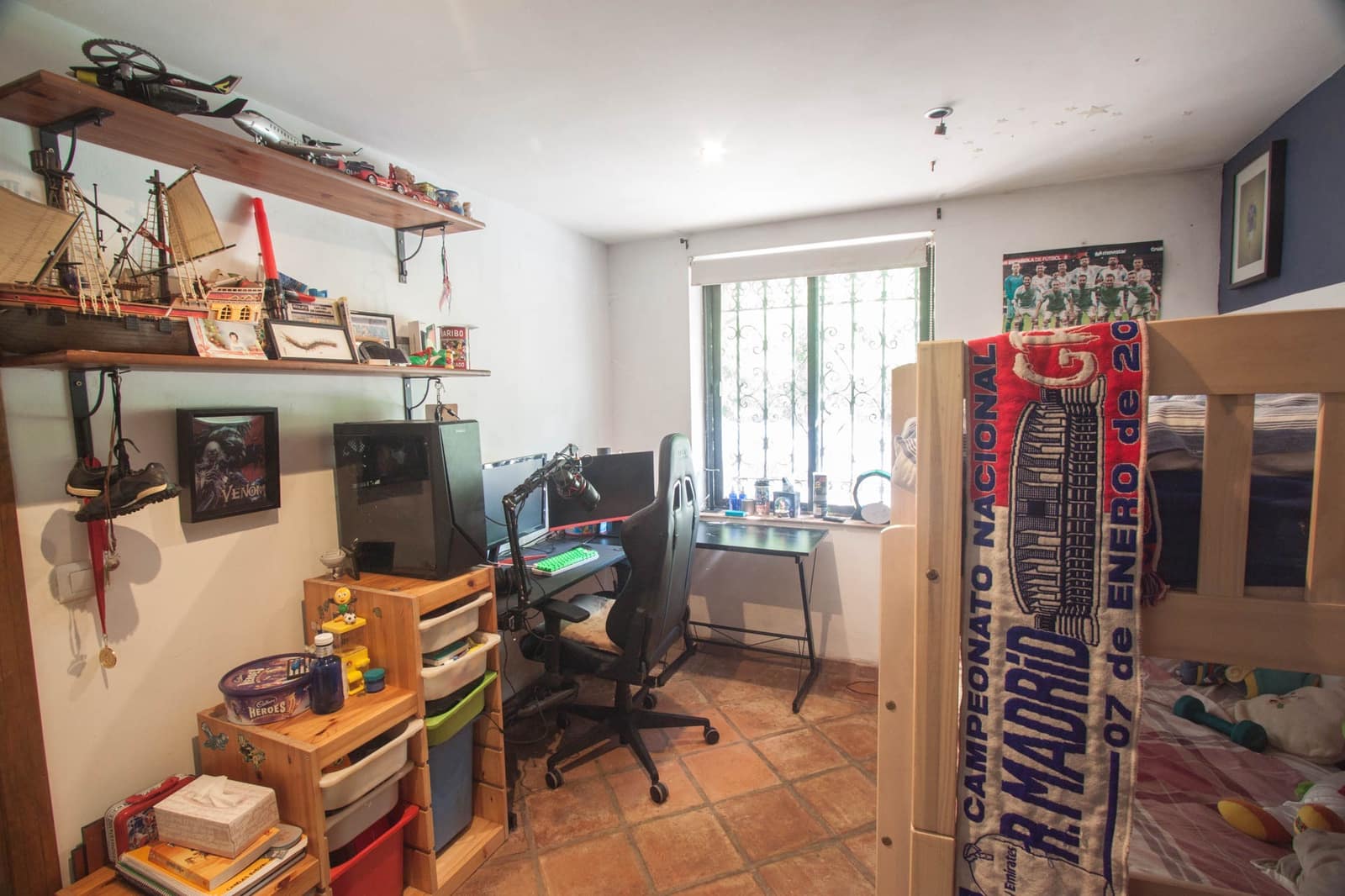 3 soveværelse Finca/Landehus til salg i Casares med swimmingpool - € 650.000 (Ref: 6994521)