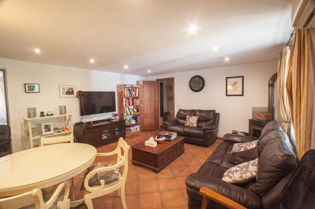 3 chambre Finca/Maison de Campagne à vendre à Casares avec piscine - 650 000 € (Ref: 6994521)