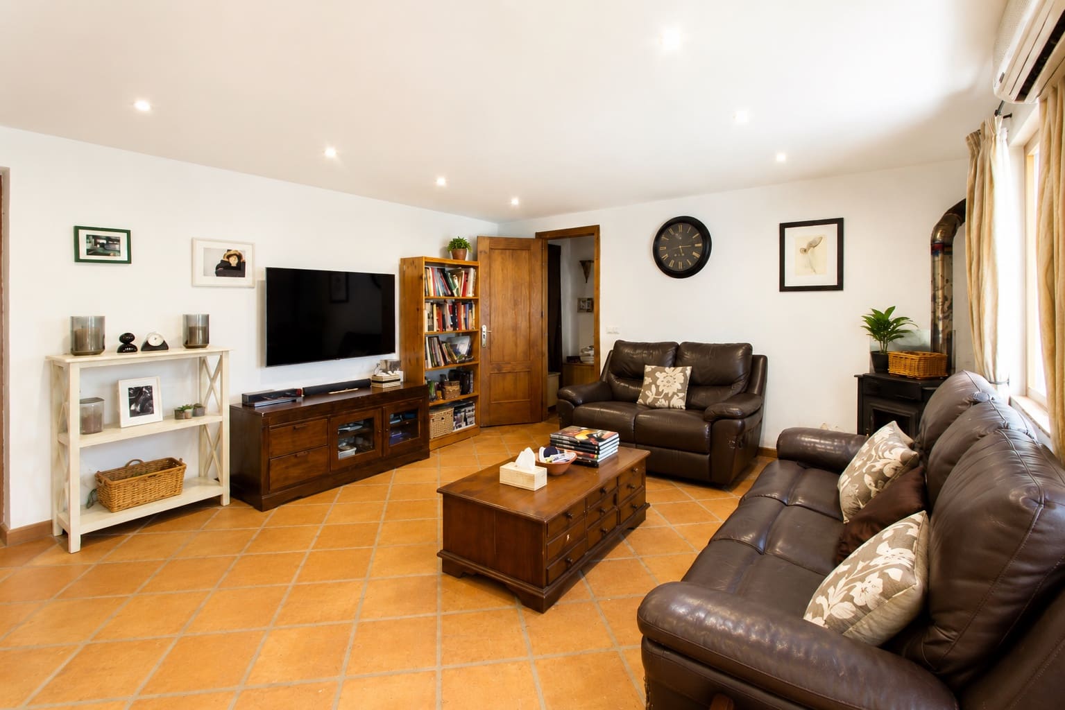 3 Zimmer Finca/Landgut zu verkaufen in Casares mit Pool Garage - 650.000 € (Ref: 6994521)