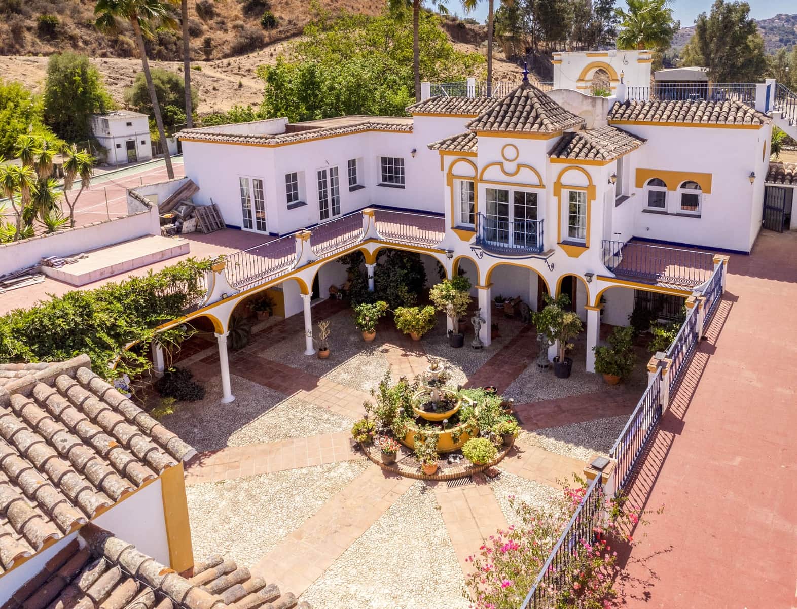 8 soverom Finca/Herregård til salgs i Mijas med svømmebasseng garasje - € 2 999 000 (Ref: 7196244)