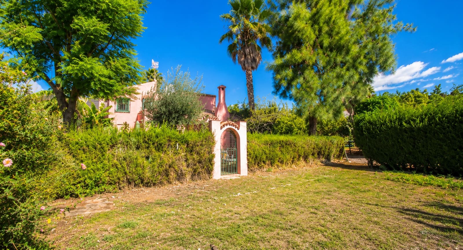 3 slaapkamer Finca/Landhuis te koop in Estepona met garage - € 875.000 (Ref: 7401978)