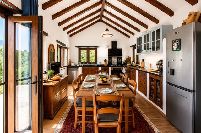 4 soverom Finca/Herregård til salgs i Casares med svømmebasseng garasje - € 775 000 (Ref: 7462503)