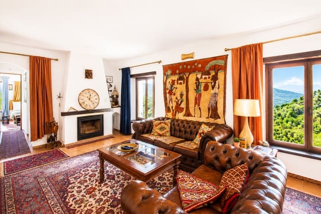 4 soverom Finca/Herregård til salgs i Casares med svømmebasseng garasje - € 775 000 (Ref: 7462503)