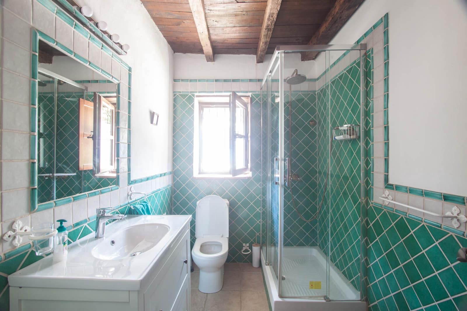 5 soveværelse Finca/Landehus til salg i Cortes de la Frontera med swimmingpool - € 399.950 (Ref: 7506633)