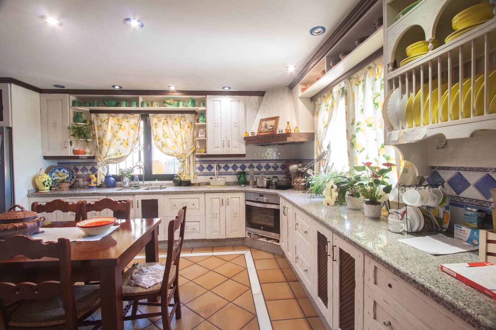 4 soveværelse Finca/Landehus til salg i Estepona med swimmingpool garage - € 2.450.000 (Ref: 7656198)