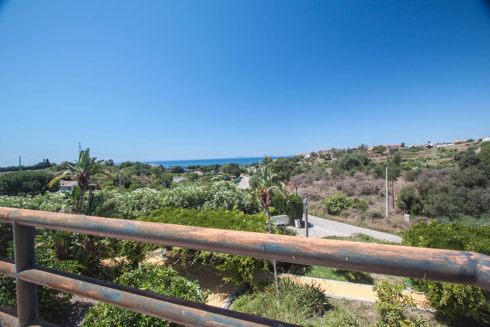 4 soveværelse Finca/Landehus til salg i Estepona med swimmingpool garage - € 2.450.000 (Ref: 7656198)