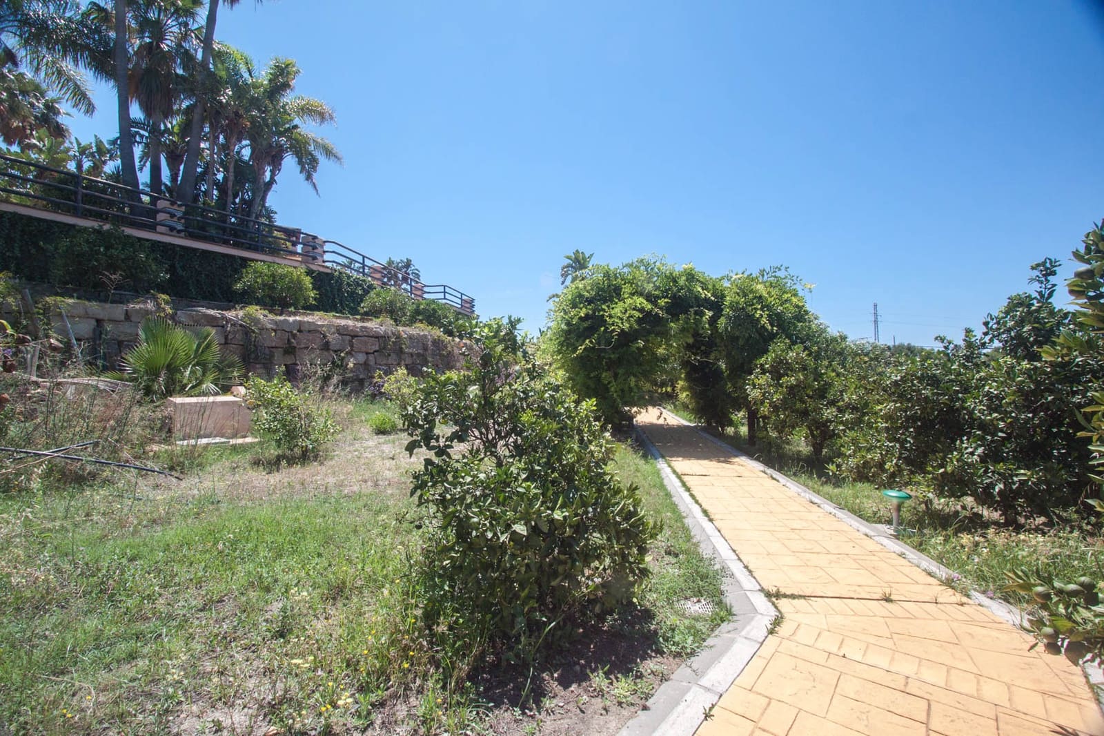 4 soveværelse Finca/Landehus til salg i Estepona med swimmingpool garage - € 2.450.000 (Ref: 7656198)