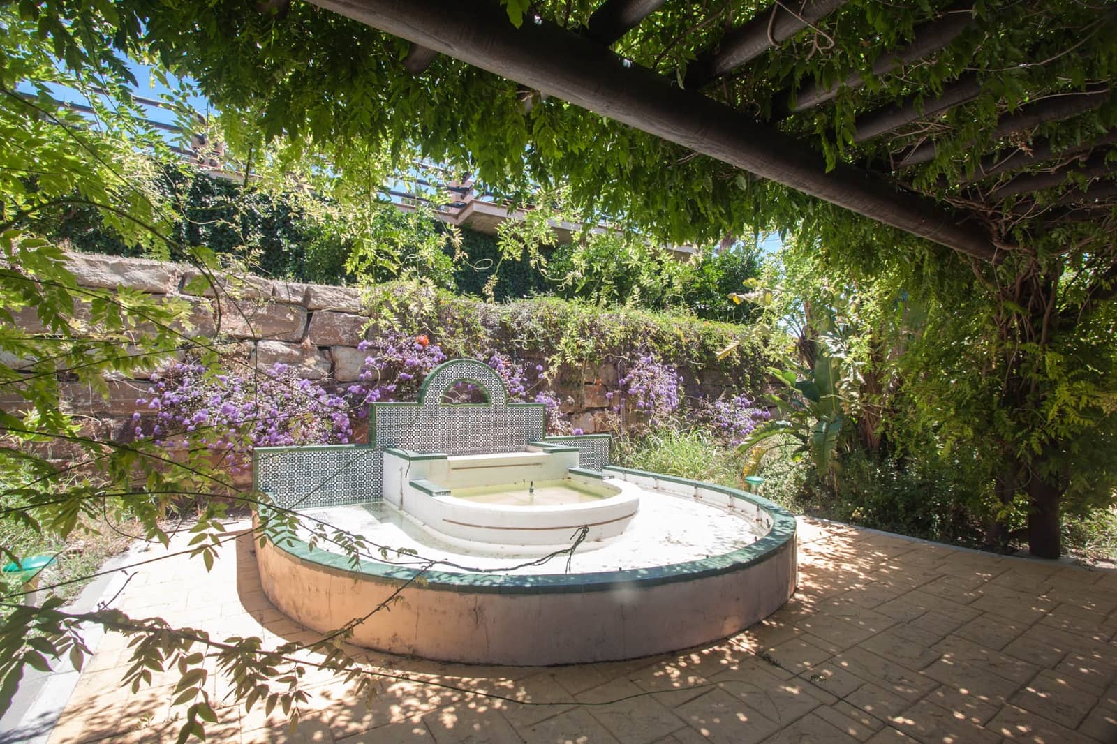 4 soveværelse Finca/Landehus til salg i Estepona med swimmingpool garage - € 2.450.000 (Ref: 7656198)