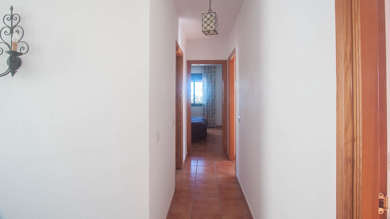 6 sypialnia Finka/Dom wiejski na sprzedaż w Estepona z basenem garażem - 995 000 € (Ref: 8742848)