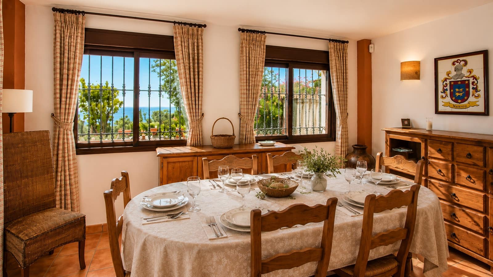 6 bedroom Finca/Country House for sale in Estepona with pool garage - € 1,095,000 (Ref: 8742848)