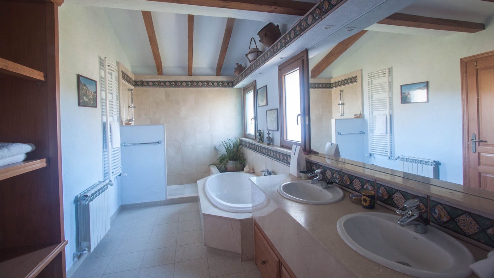 5 sypialnia Finka/Dom wiejski na sprzedaż w Casares z basenem garażem - 1 400 000 € (Ref: 8799162)