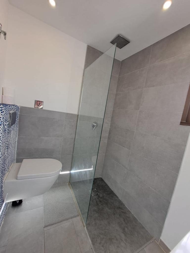 Villa te huur in Estepona met zwembad garage - € 5.250 (Ref: 9015607)