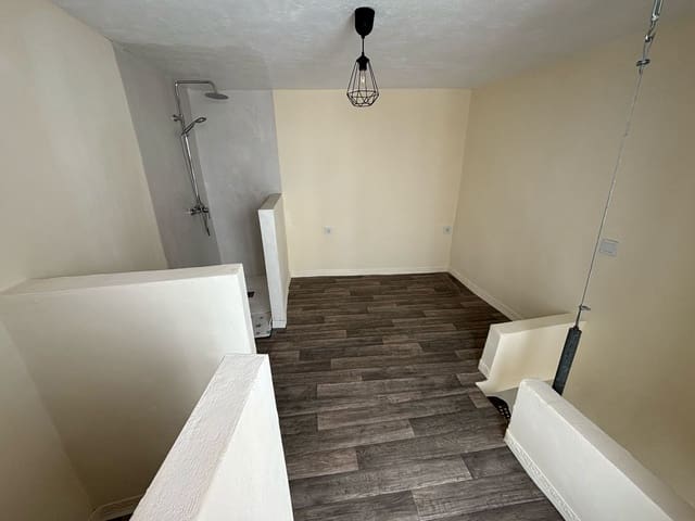 1 soveværelse Byhus til salg i Casares - € 75.000 (Ref: 9031637)