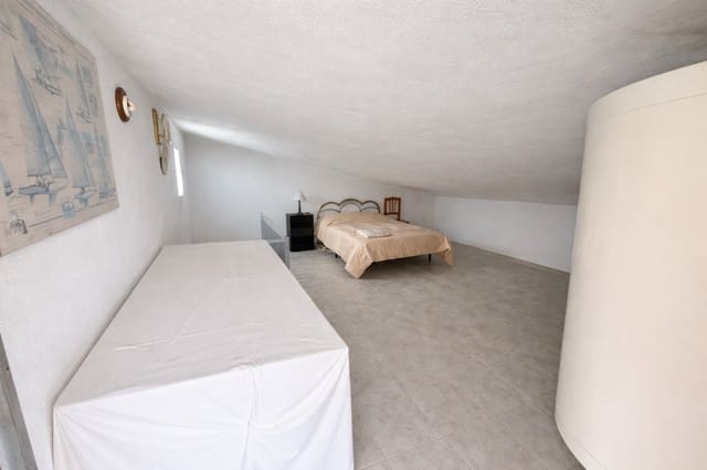 3 quarto Casa em Banda para venda em Casares - 190 000 € (Ref: 9032209)