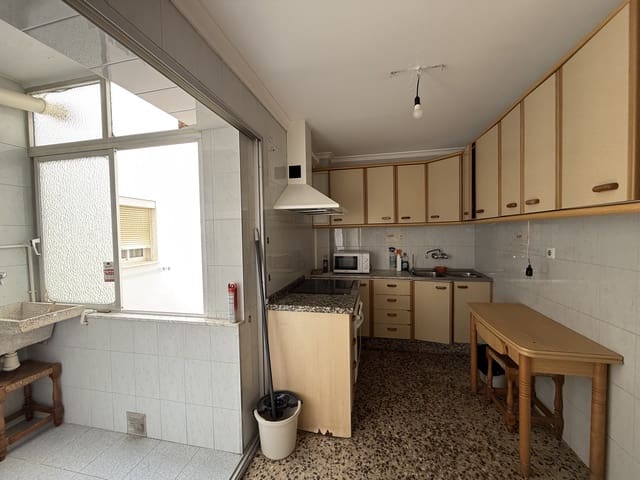 3 Zimmer Apartment zu verkaufen in Estepona - 220.000 € (Ref: 9144291)
