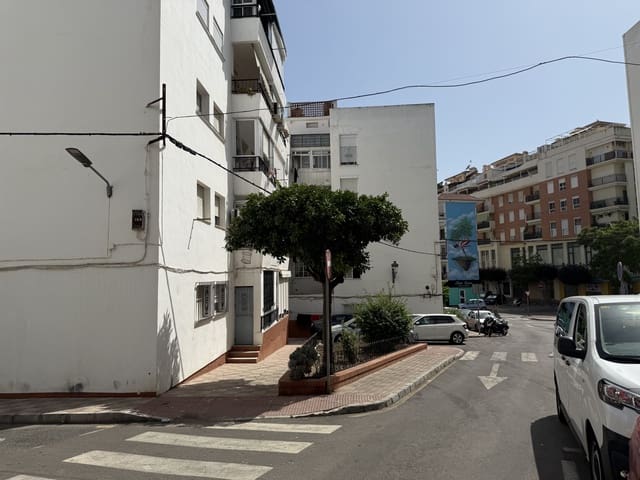 3 Zimmer Apartment zu verkaufen in Estepona - 220.000 € (Ref: 9144291)