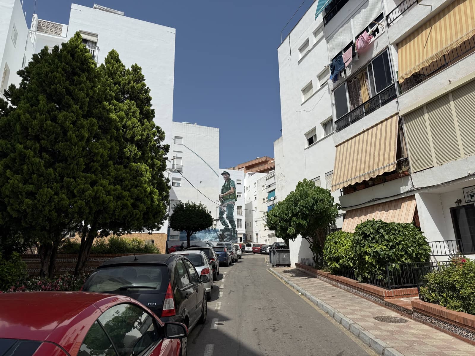 3 bedroom Apartment for sale in Estepona - € 220,000 (Ref: 9144291)