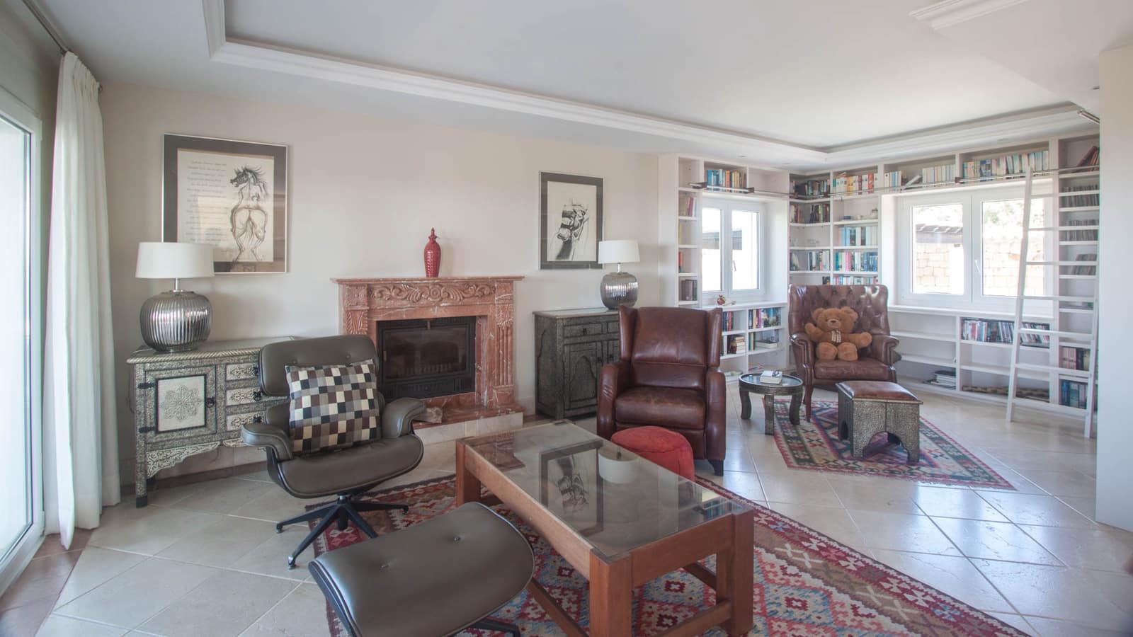 4 slaapkamer Finca/Landhuis te koop in Estepona met zwembad garage - € 2.450.000 (Ref: 9175453)