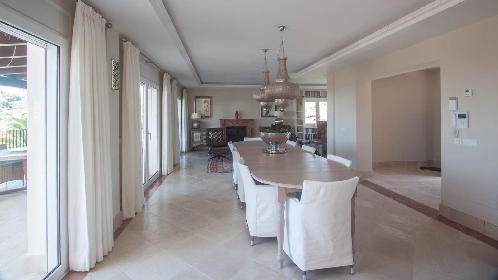 4 slaapkamer Finca/Landhuis te koop in Estepona met zwembad garage - € 2.450.000 (Ref: 9175453)