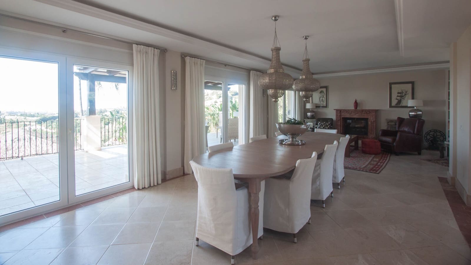 4 slaapkamer Finca/Landhuis te koop in Estepona met zwembad garage - € 2.450.000 (Ref: 9175453)