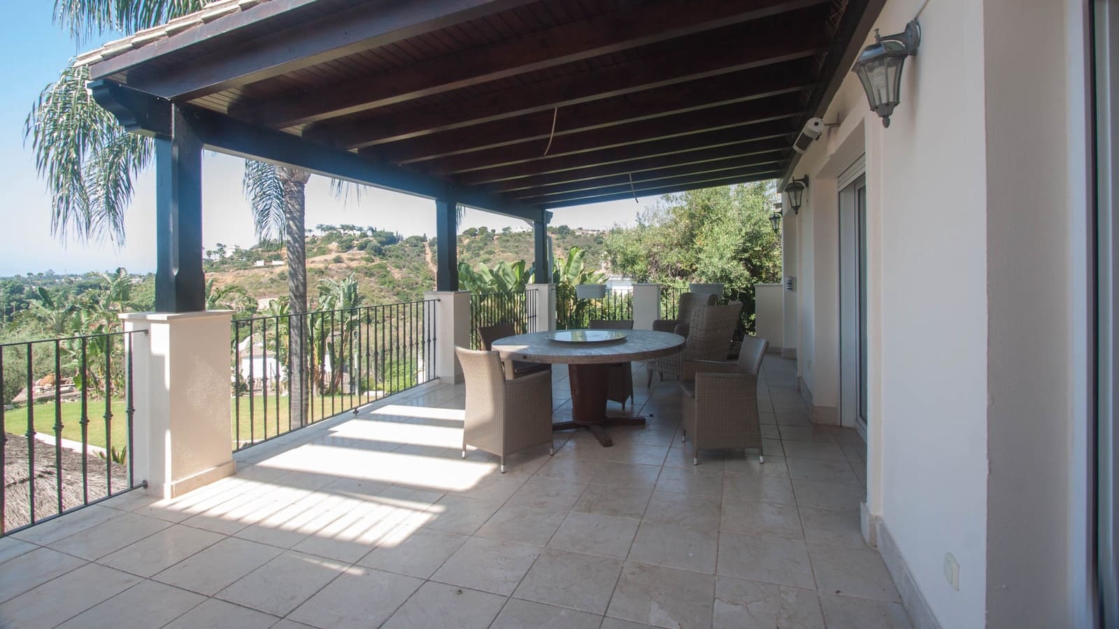 4 slaapkamer Finca/Landhuis te koop in Estepona met zwembad garage - € 2.450.000 (Ref: 9175453)