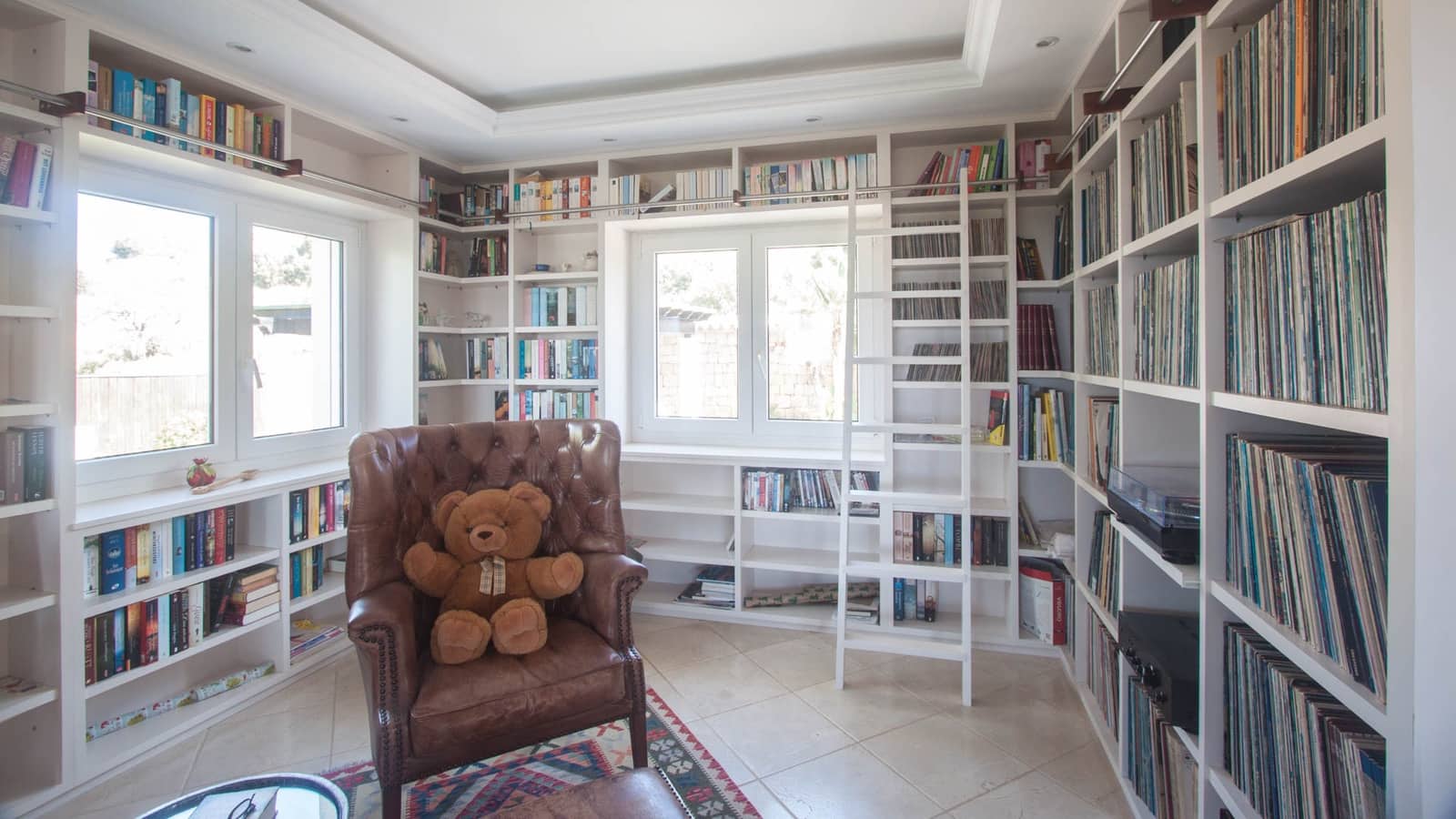 4 slaapkamer Finca/Landhuis te koop in Estepona met zwembad garage - € 2.450.000 (Ref: 9175453)