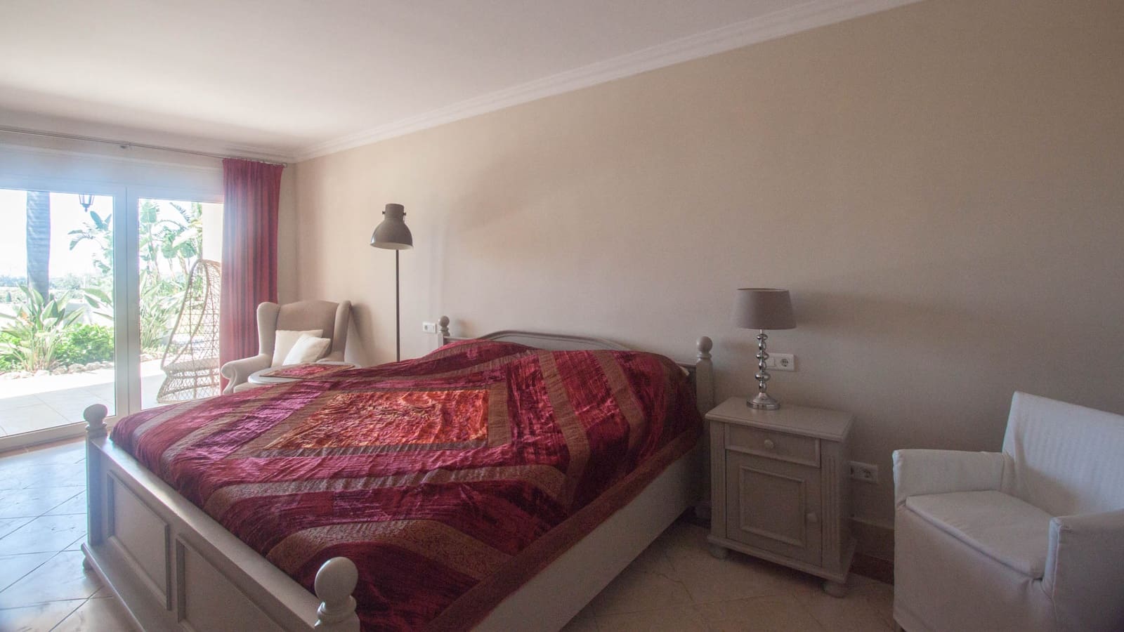 4 slaapkamer Finca/Landhuis te koop in Estepona met zwembad garage - € 2.450.000 (Ref: 9175453)