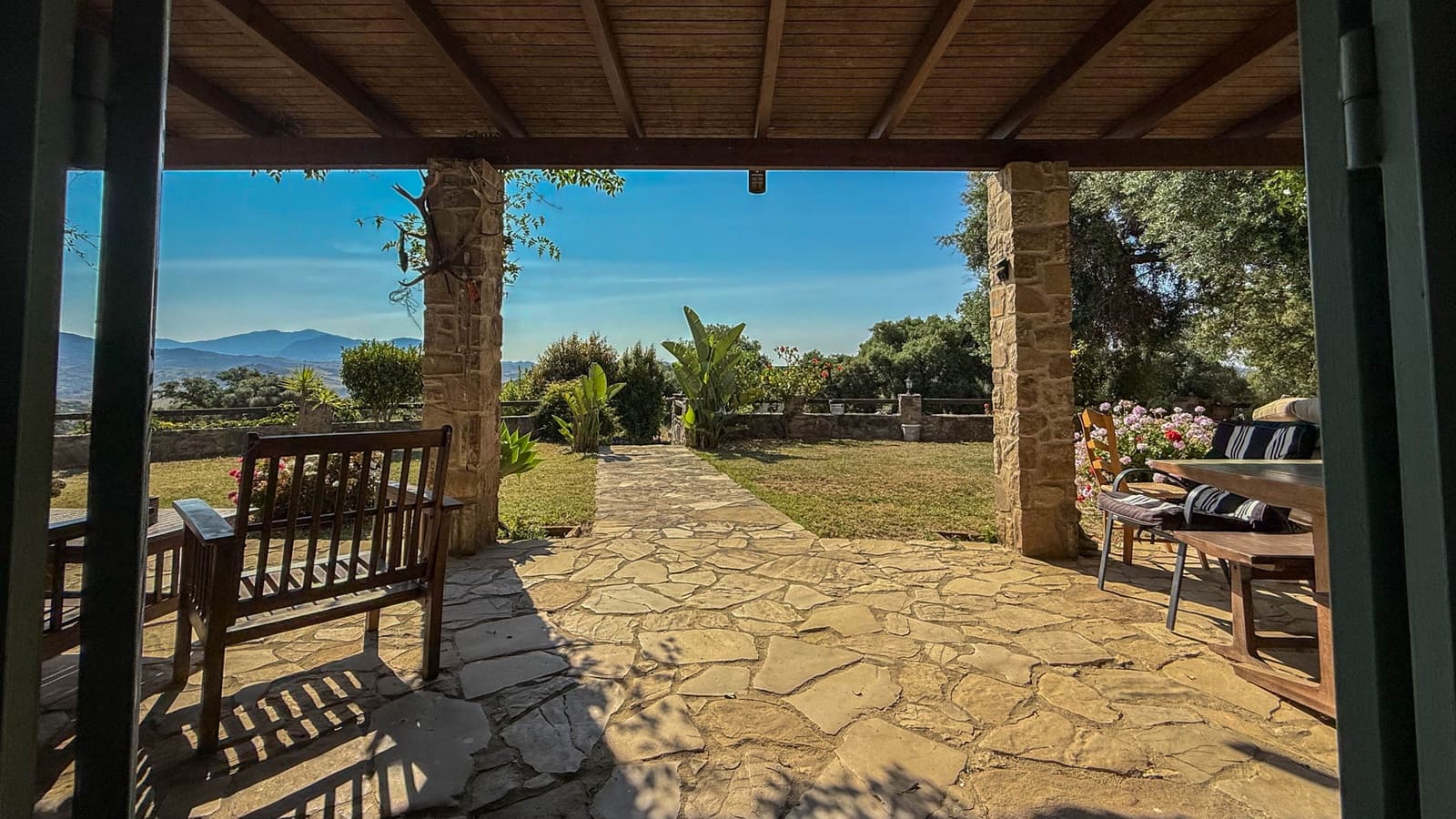 5 soveværelse Finca/Landehus til salg i Jimena de la Frontera med swimmingpool - € 1.575.000 (Ref: 9194289)