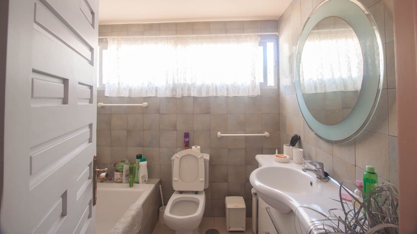 4 slaapkamer Villa te koop in Estepona met zwembad garage - € 2.400.000 (Ref: 9231254)