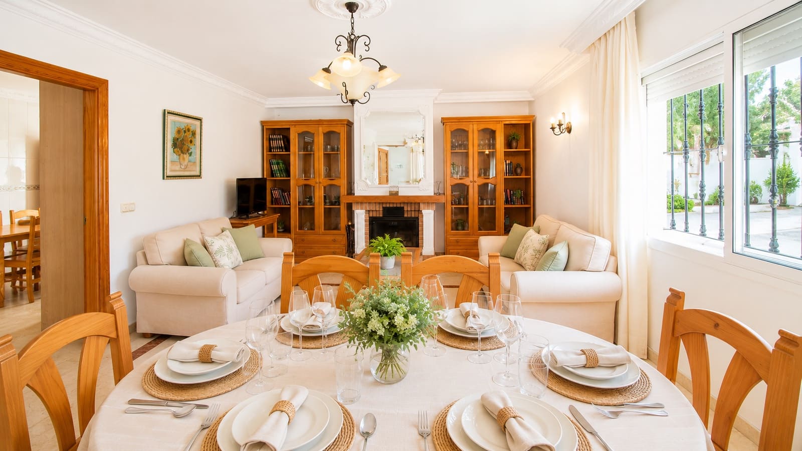 3 chambre Finca/Maison de Campagne à vendre à Estepona avec piscine garage - 1 075 000 € (Ref: 9297847)