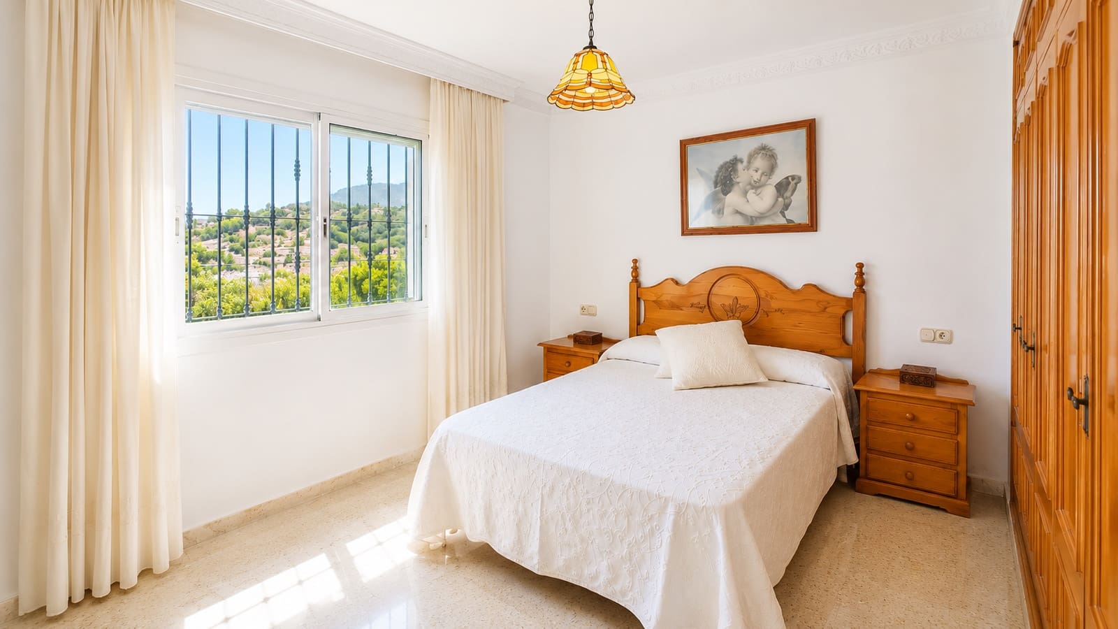 3 chambre Finca/Maison de Campagne à vendre à Estepona avec piscine garage - 1 075 000 € (Ref: 9297847)