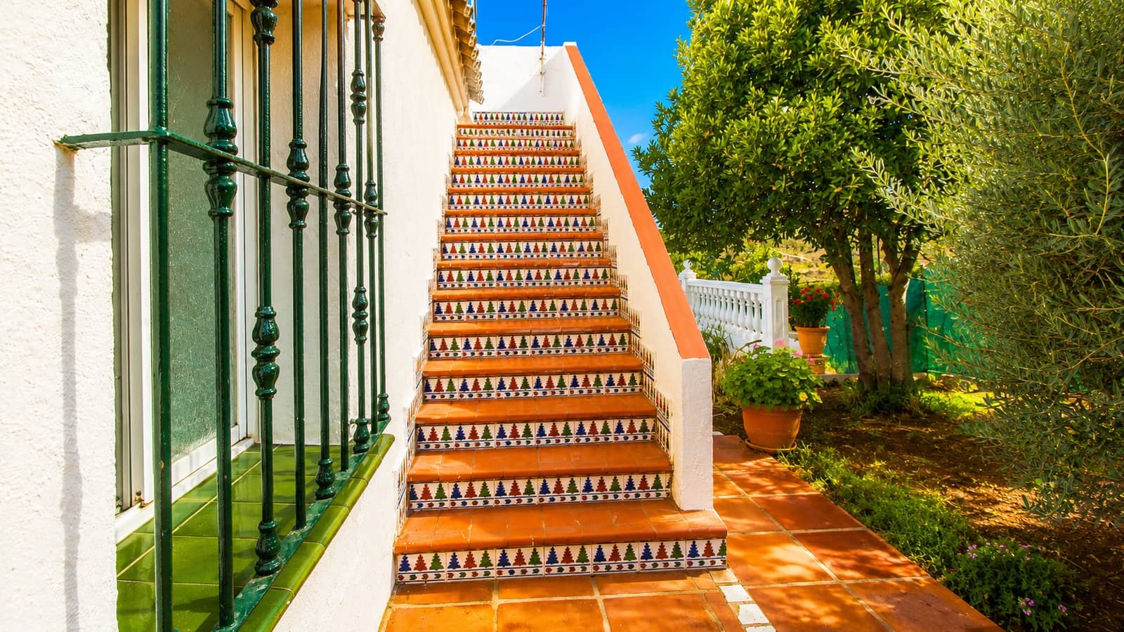 3 chambre Finca/Maison de Campagne à vendre à Estepona avec piscine garage - 1 075 000 € (Ref: 9297847)