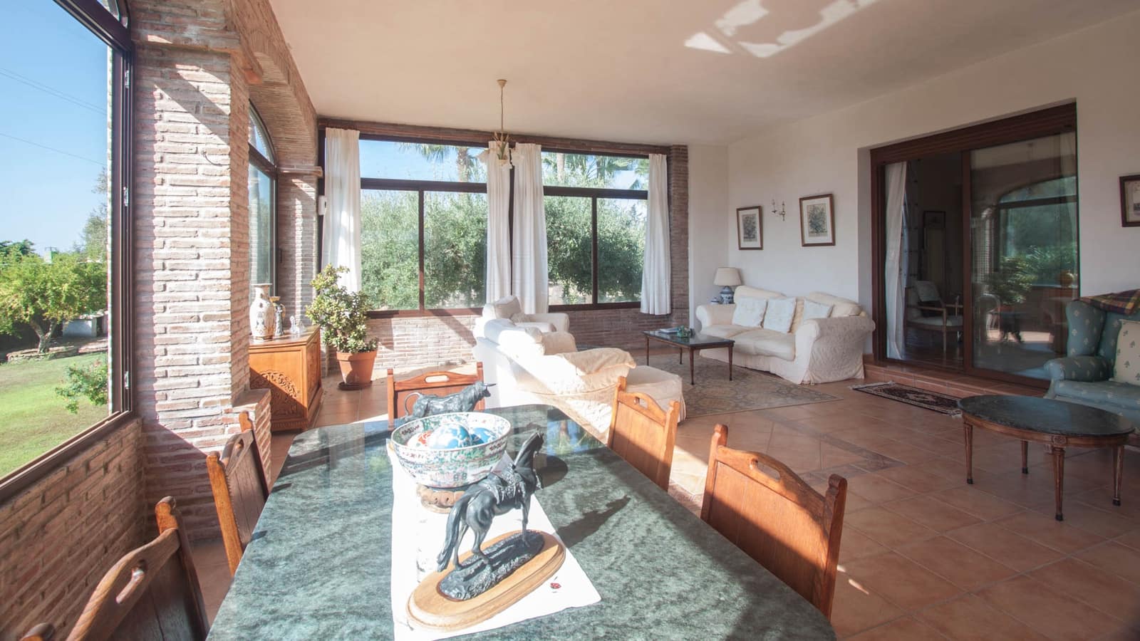 3 slaapkamer Finca/Landhuis te koop in Estepona met zwembad garage - € 2.400.000 (Ref: 9378089)