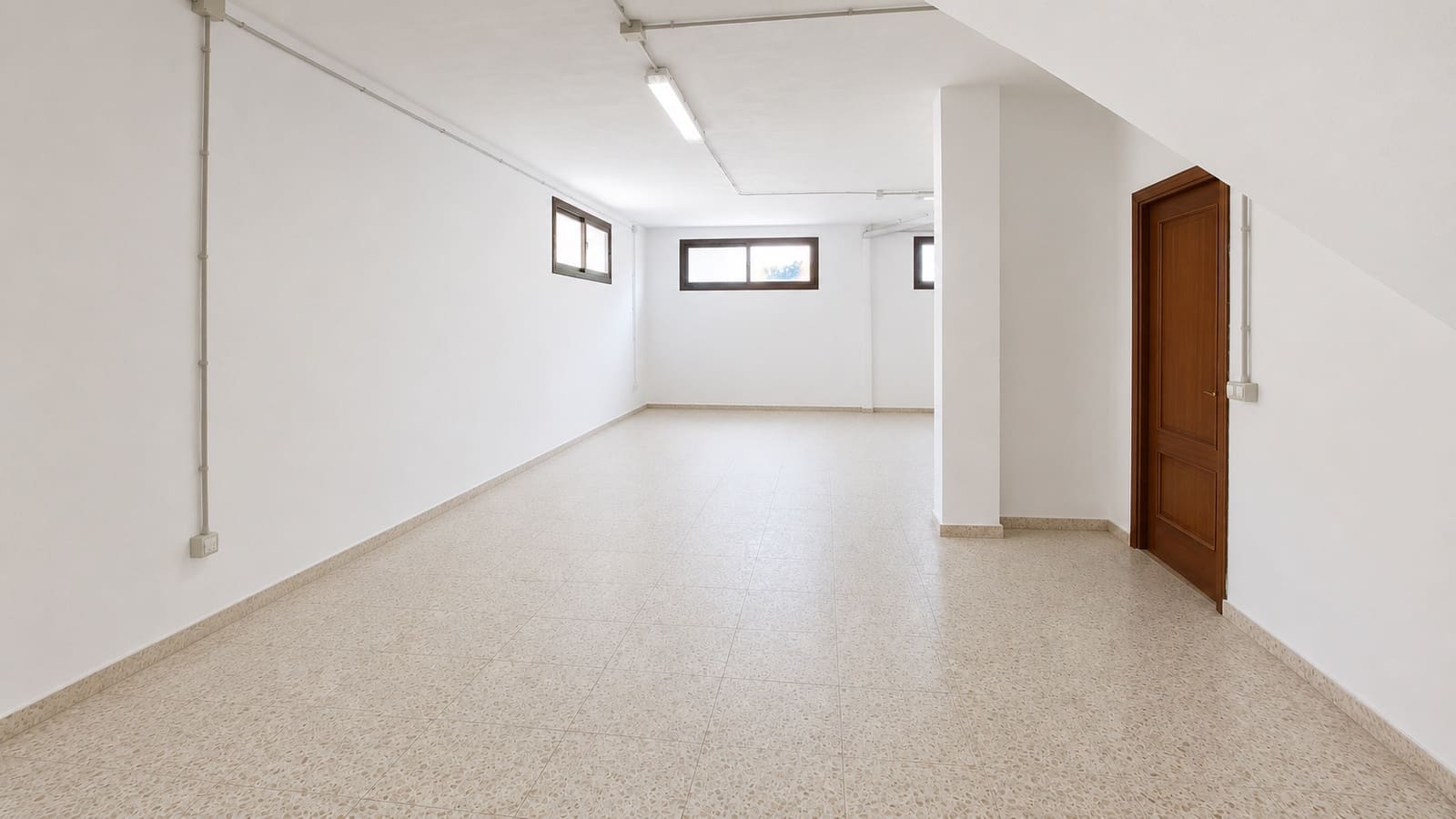 3 soveværelse Finca/Landehus til salg i Estepona med swimmingpool garage - € 2.000.000 (Ref: 9378089)
