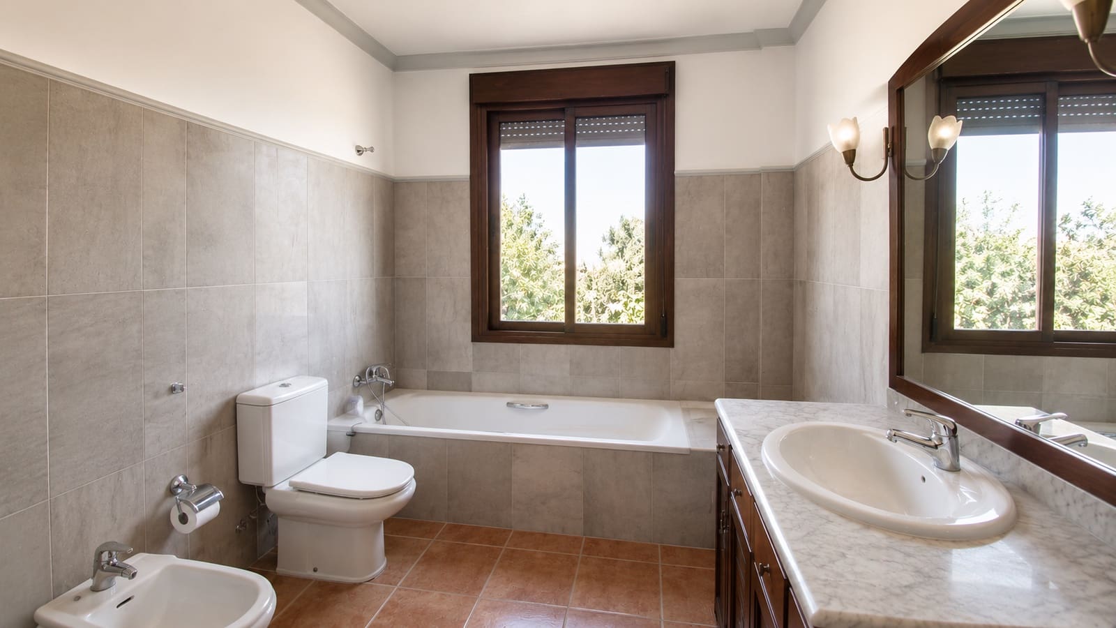 3 soveværelse Finca/Landehus til salg i Estepona med swimmingpool garage - € 2.000.000 (Ref: 9378089)