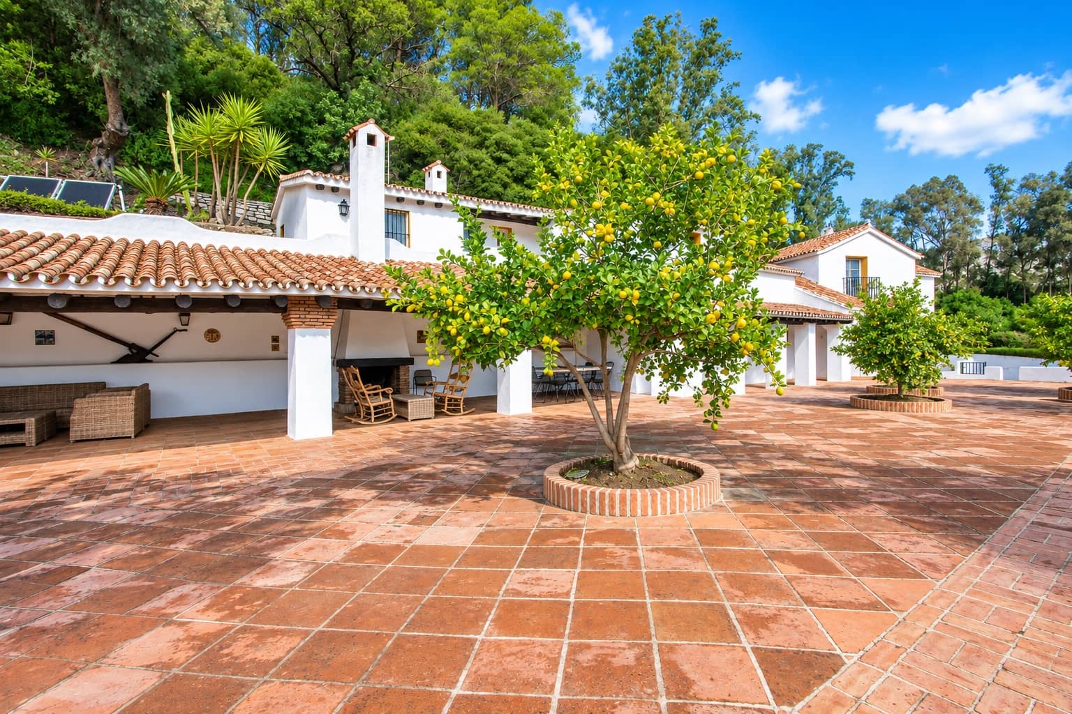 8 bedroom Finca/Country House for sale in Gaucin with pool garage - € 2,700,000 (Ref: 9414567)