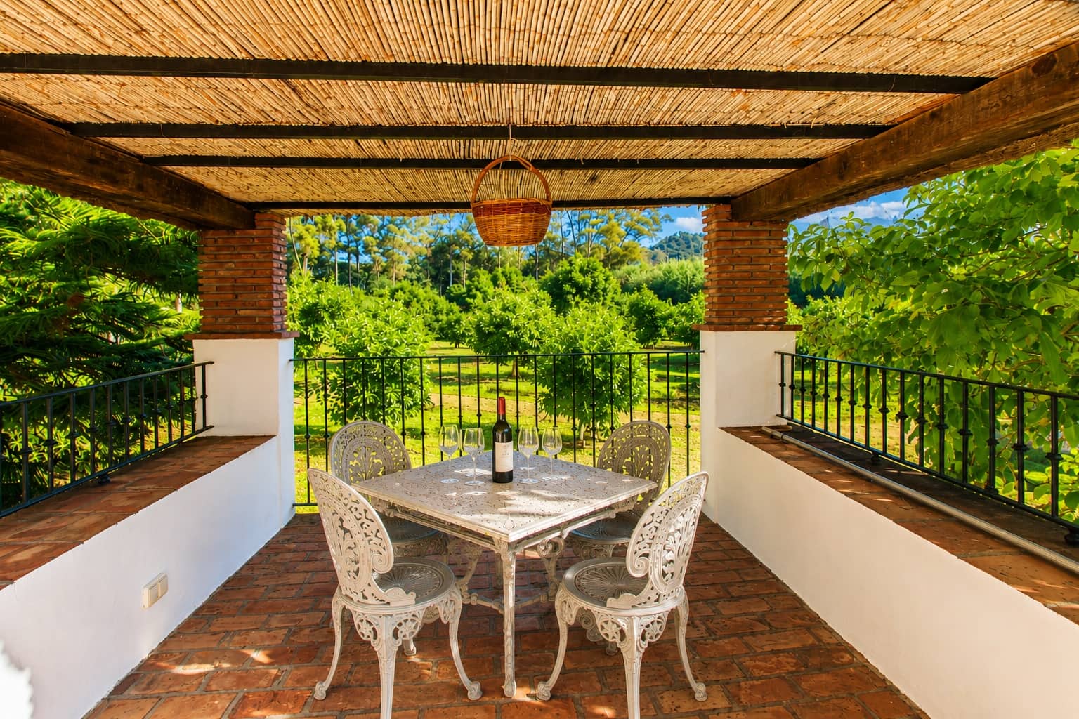 8 bedroom Finca/Country House for sale in Gaucin with pool garage - € 2,700,000 (Ref: 9414567)