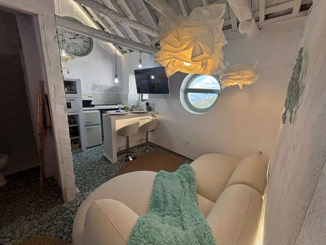 1 soveværelse Byhus til salg i Casares - € 79.000 (Ref: 9426267)