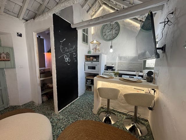 1 soveværelse Byhus til salg i Casares - € 79.000 (Ref: 9426267)