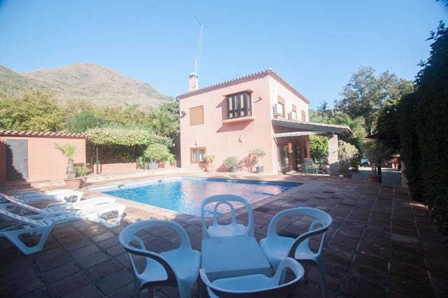 4 slaapkamer Finca/Landhuis te koop in Estepona met zwembad garage - € 795.000 (Ref: 9436417)