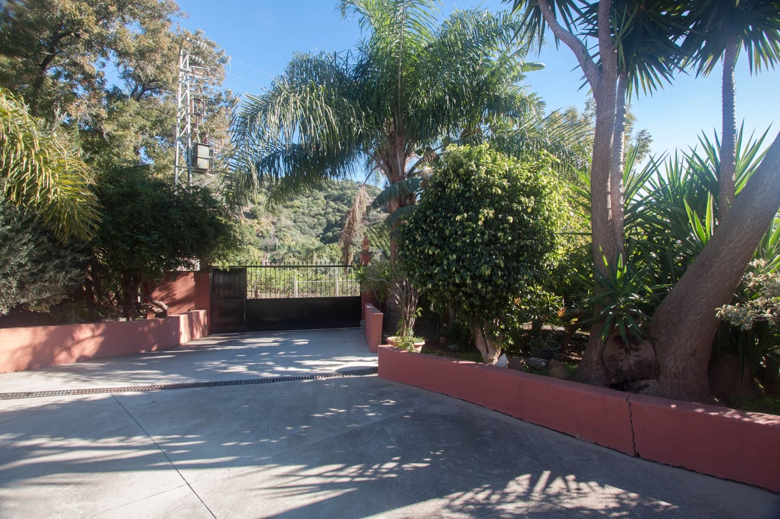 4 slaapkamer Finca/Landhuis te koop in Estepona met zwembad garage - € 795.000 (Ref: 9436417)