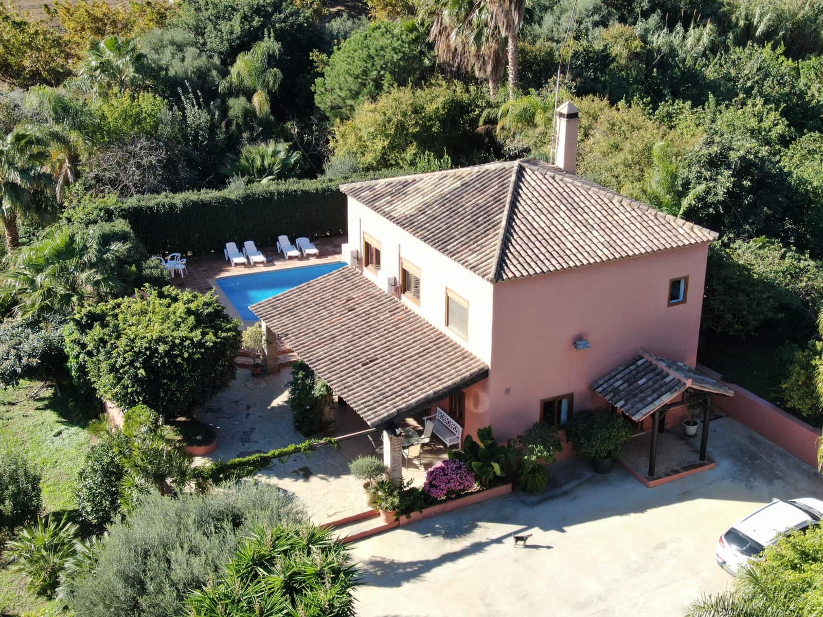 4 slaapkamer Finca/Landhuis te koop in Estepona met zwembad garage - € 795.000 (Ref: 9436417)